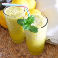SUCO  ABACAXI COM HOTELÂ  COM LEITE